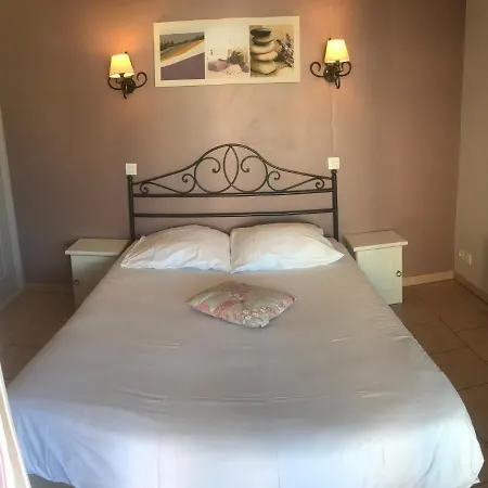 Premium Face A La Baie De St-tropez A 100m De La Apartament La Garonnette-Plage