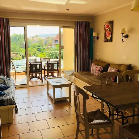 Premium Face à La Baie De St-tropez à 100m De La Appartamento