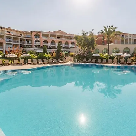 Premium Face A La Baie De St-tropez A 100m De La * La Garonnette-Plage