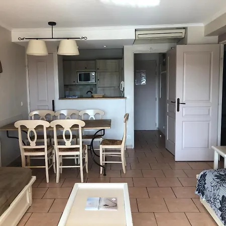 Apartment Premium Face A La Baie De St-tropez A 100m De La